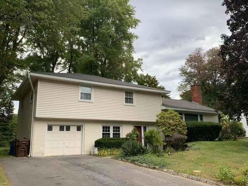 79 Devon Rd, Delmar, NY, 12054-3521 | Card Image
