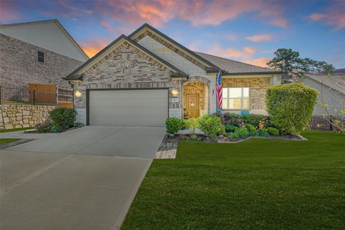 954 Golden Willow Ln, Conroe, TX, 77304-3140 | Card Image
