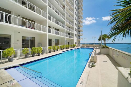 apt-3206-1200 Brickell Bay Dr, Miami, FL, 33131-3269 | Card Image