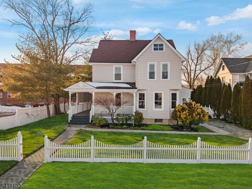 11 Eastern Ave, Somerville, NJ, 08876-2501 | Card Image