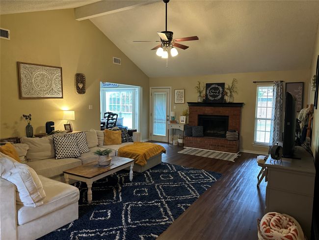 6226 Live Oak Trl, House other with 3 bedrooms, 2 bathrooms and null parking in Abilene TX | Image 5