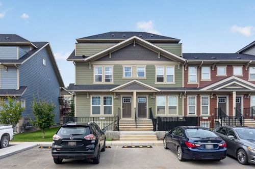 461 Cranbrook Sq Se, Calgary, AB, T3M3E3 | Card Image