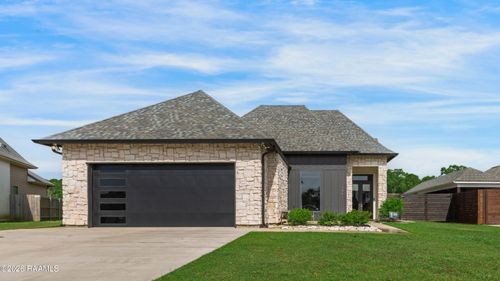 104 Cherrywood Dr, Lafayette, LA, 70508-8186 | Card Image