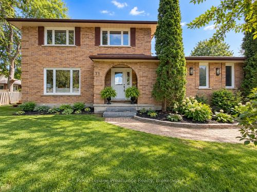 3 Cooke Crt, Belleville, ON, K8N5N4 | Card Image