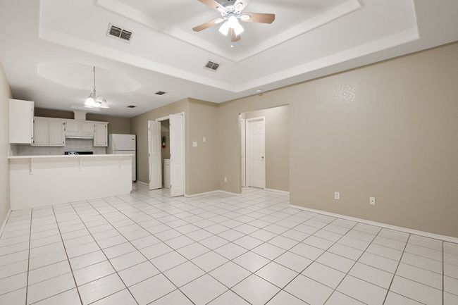 2 - 2305 Kimberly Lane, Home with 2 bedrooms, 2 bathrooms and 2 parking in Edinburg TX | Image 6