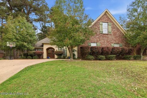 137 Baileys Ridge Cir, Clinton, MS, 39056-6225 | Card Image