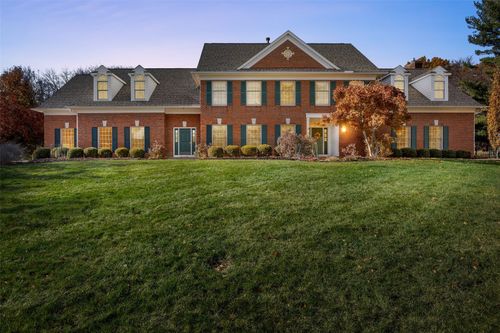 14 Oak Park Place Ne, Iowa City, IA, 52240 | Card Image