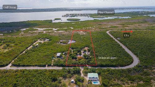 2231 Middle Torch Rd, Middle Torch Key, FL, 33042-5800 | Card Image