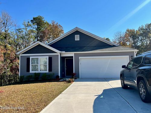 421 High Ridge Ct, Sneads Ferry, NC, 28460-3501 | Card Image