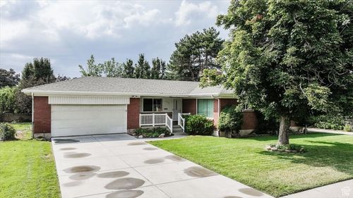 6888 S 500 E, Midvale, UT, 84047-1347 | Card Image