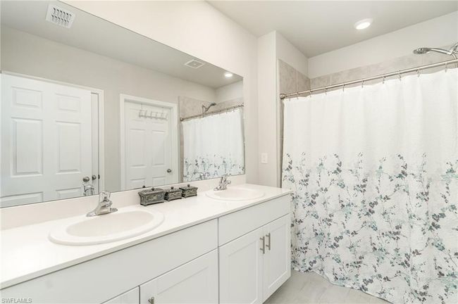 20684 Plumwood Loop, Condo with 2 bedrooms, 2 bathrooms and 2 parking in NORTH FORT MYERS FL | Image 18