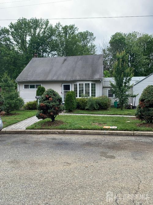 215 Edgeview Rd, Keyport, NJ, 07735-5006 | Card Image