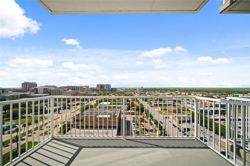 1104-500 Seawall Blvd, Galveston, TX, 77550-5776 | Card Image