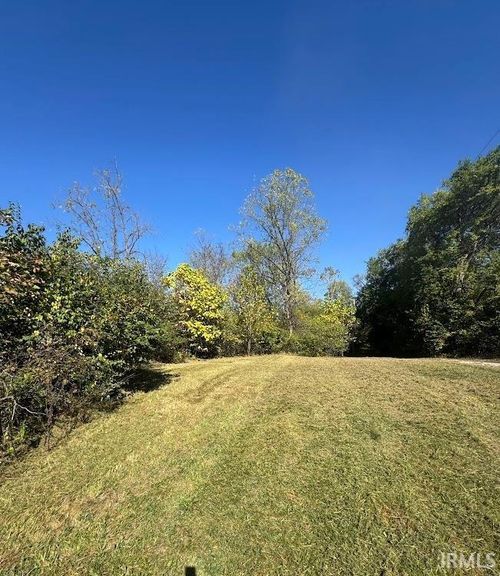 505 N Center St, Eaton, IN, 47338 | Card Image