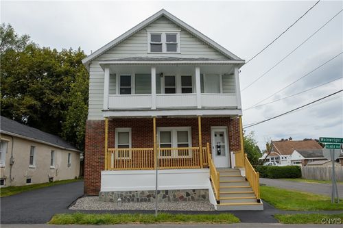281 Wainwright Ave, Syracuse, NY, 13208-3155 | Card Image