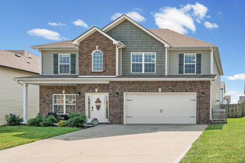 1533 Kestrel Dr, Clarksville, TN, 37040-1540 | Card Image