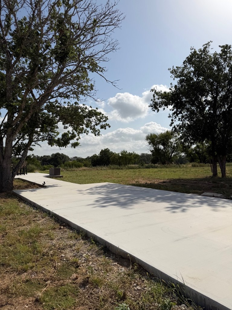 Land in Fredericksburg 4