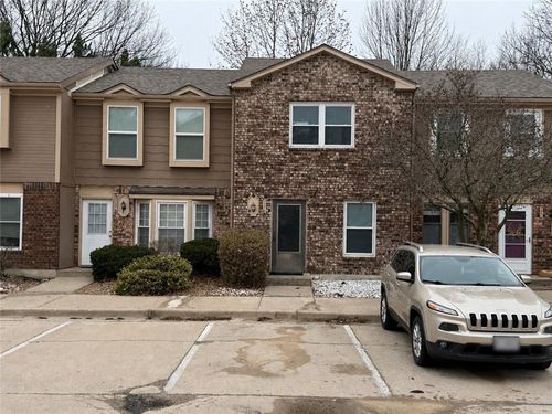 c-727 Sw Liggett Rd, Blue Springs, MO, 64015-6257 | Card Image