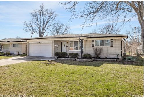 33859 Sebastian Lane Dr, Sterling Heights, MI, 48312-6037 | Card Image