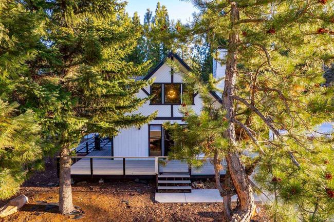41605 Swan Dr, House other with 3 bedrooms, 2 bathrooms and 2 parking in Big Bear Lake CA | Image 21