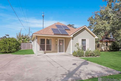 1036 N Sears Ave, Gonzales, LA, 70737-2410 | Card Image