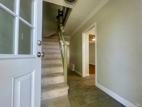 207 Rodgers St, Vallejo, CA, 94590-3050 | Card Image