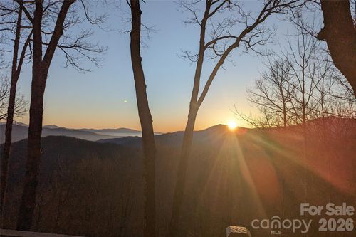 e4-121 Stoney Falls Loop, Burnsville, NC, 28714 | Card Image