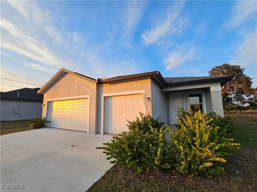 9011 Penny Cir, LABELLE, FL, 33935-5428 | Card Image