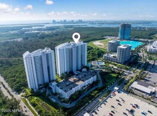 301-14951 Royal Oaks Ln, North Miami Beach, FL, 33181 | Card Image