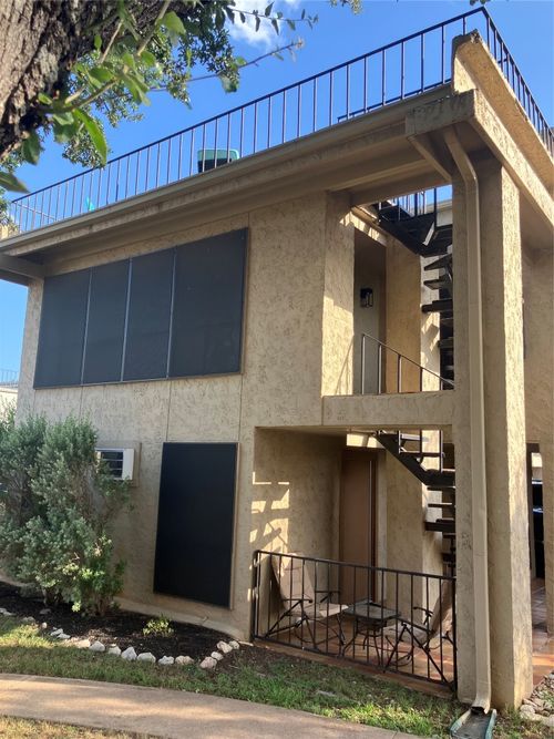 b12-5916 Lago Vista Way, Lago Vista, TX, 78645-5815 | Card Image
