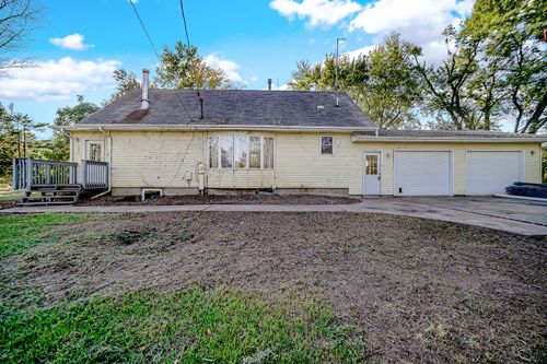 231 N, Chesterton, IN, 46304 | Card Image