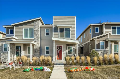 9718 Reunion Pkwy, Commerce City, CO, 80022-9071 | Card Image