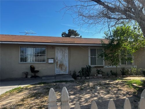 4829 Stillwater Ave, Las Vegas, NV, 89110-1529 | Card Image
