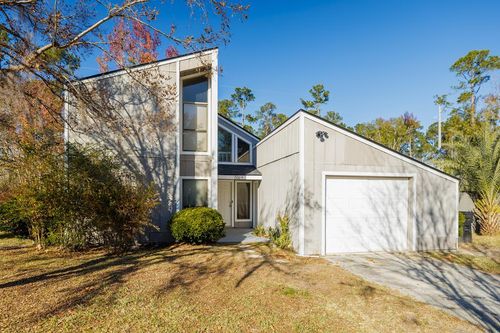 2004 Fawnridge Rd, Valdosta, GA, 31602-1517 | Card Image