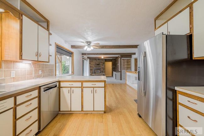 147 N 3900 E, House other with 6 bedrooms, 3 bathrooms and 2 parking in Rigby ID | Image 9