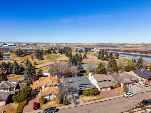 215 Mallin Crescent, Saskatoon, SK, S7K7X3 | Card Image