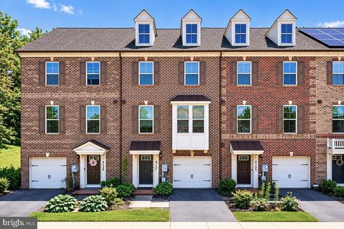 9137 Landon House Ln, FREDERICK, MD, 21704-7765 | Card Image