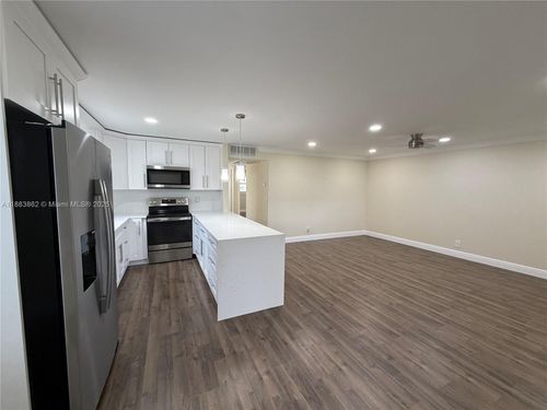 641-641 Flanders N, Delray Beach, FL, 33484-5235 | Card Image