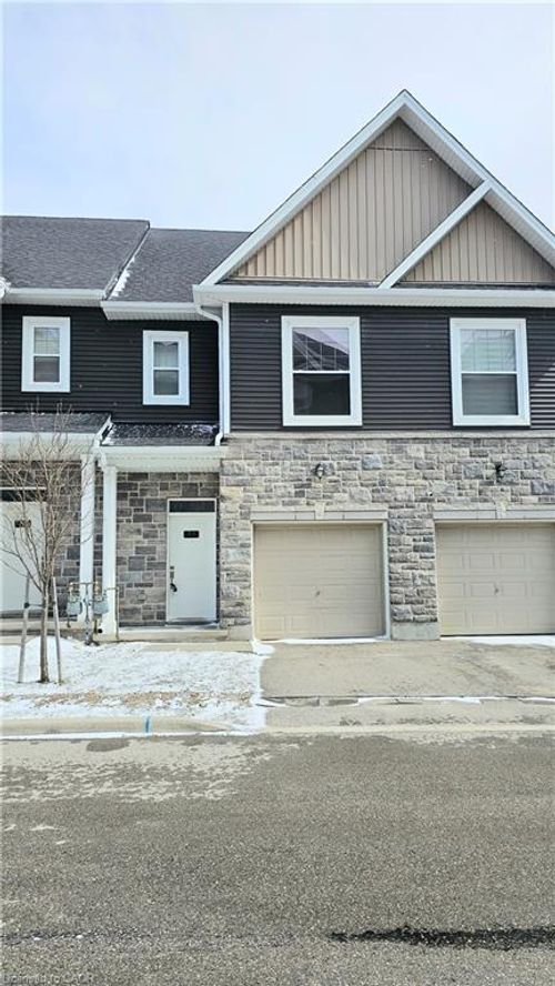 g3-439 Athlone Ave, Woodstock, ON, N4S7V8 | Card Image