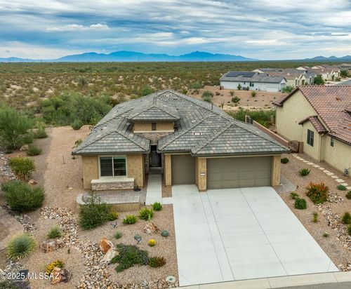 1367 E Golden Rock Way, Green Valley, AZ, 85614 | Card Image