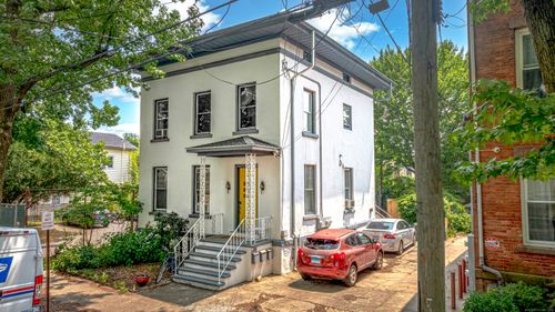 272 Saint John St, New Haven, CT, 06511-4917 | Card Image