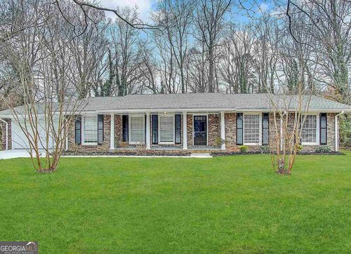 4313 Executive Dr, Stone Mountain, GA, 30083-1751 | Card Image
