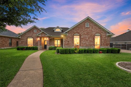 1305 Buffalo Pass, Woodway, TX, 76712-8828 | Card Image