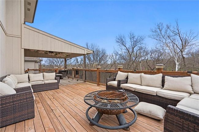 7295 Nw Forest Lakes Dr, House other with 5 bedrooms, 5 bathrooms and null parking in Parkville MO | Image 44