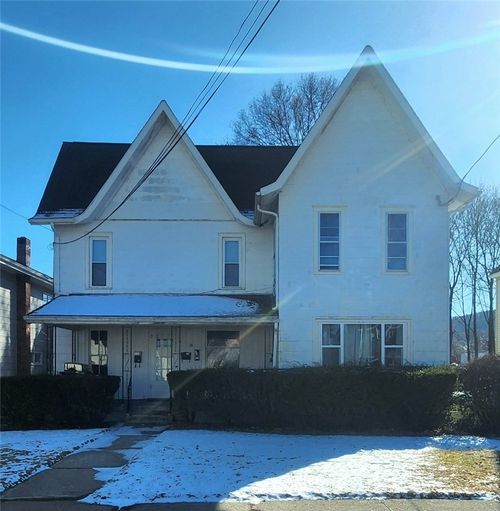 18 Jennings St, Corning, NY, 14830-1963 | Card Image