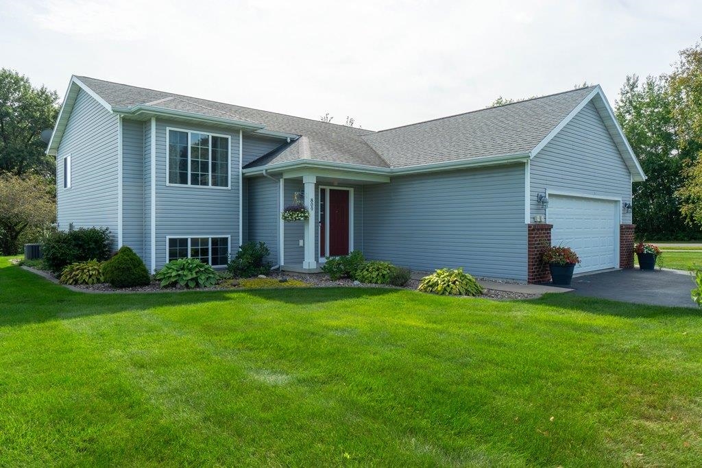 Sedona Ct, Kronenwetter, WI 54455