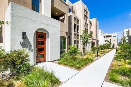 219 Carmine, Irvine, CA, 92618-0878 | Card Image