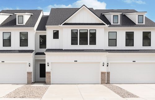 3305 Noriker Ln, Zionsville, IN, 46077-0509 | Card Image