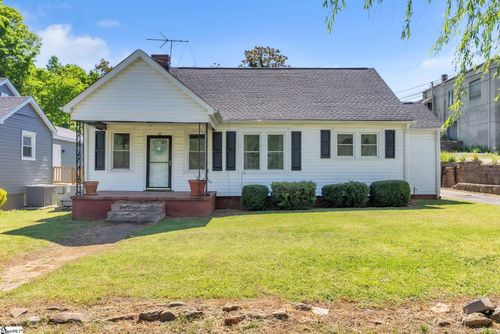 10 Eastlan Dr, Greenville, SC, 29607-2302 | Card Image