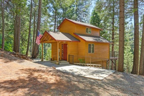 9600 Grizzly Flat Rd, Grizzly Flats, CA, 95636-9720 | Card Image